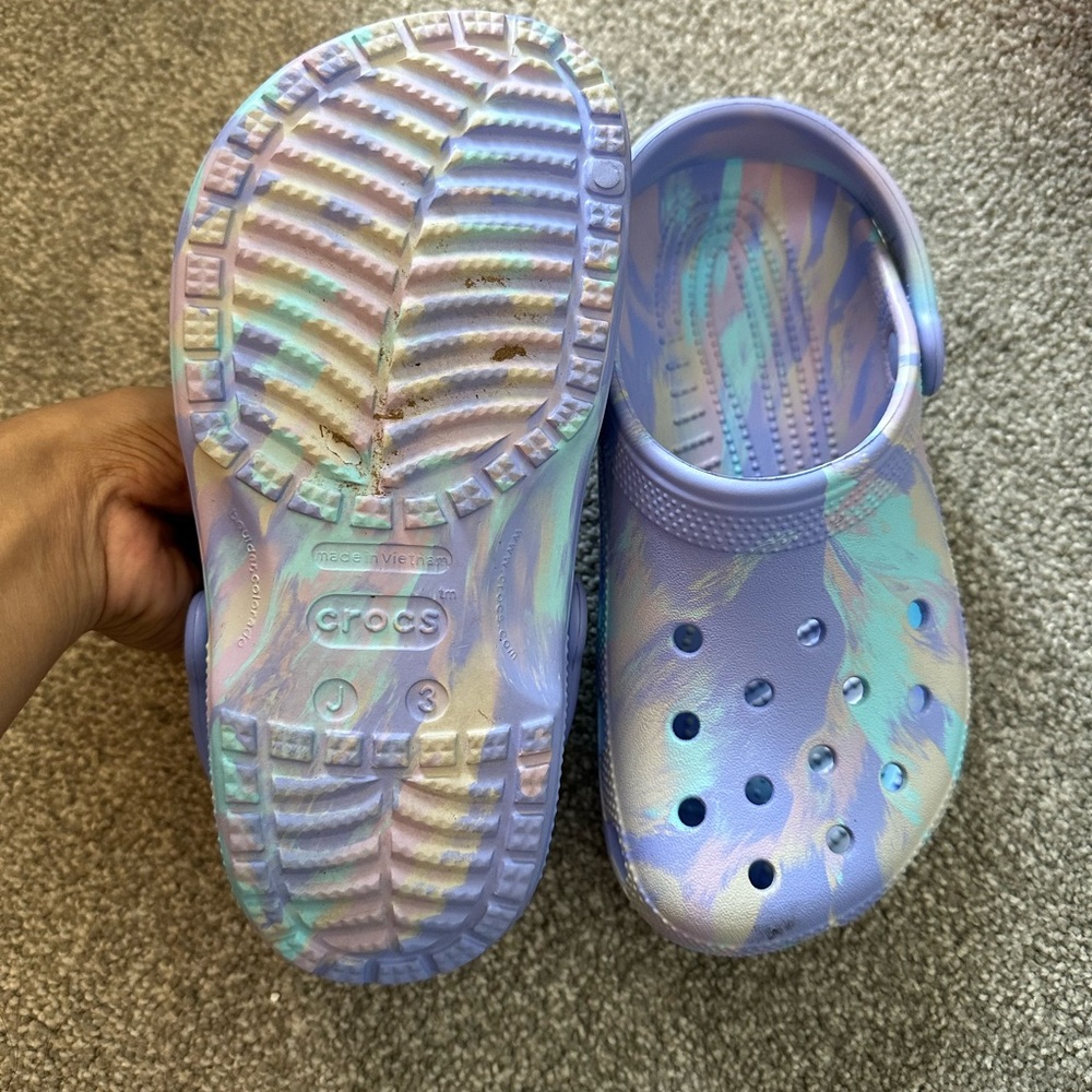 Marble crocs - Picture 2 of 2